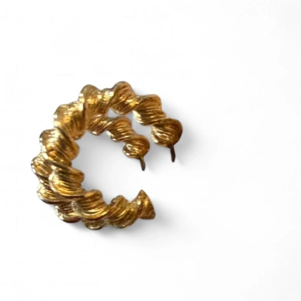 Gold Tone Twisted‎ Rope Hoop Earrings